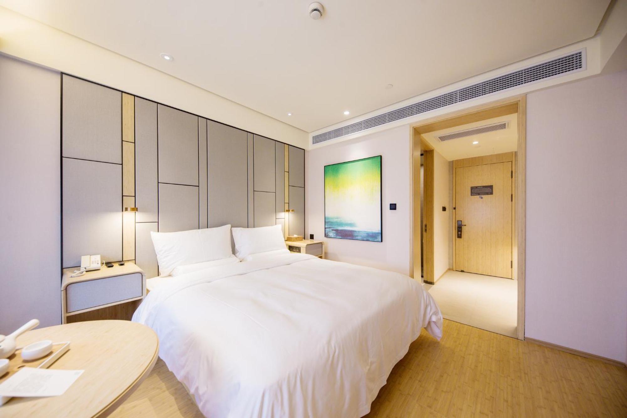 Ji Hotel Shanghai The Bund Jinling East Road Exteriör bild