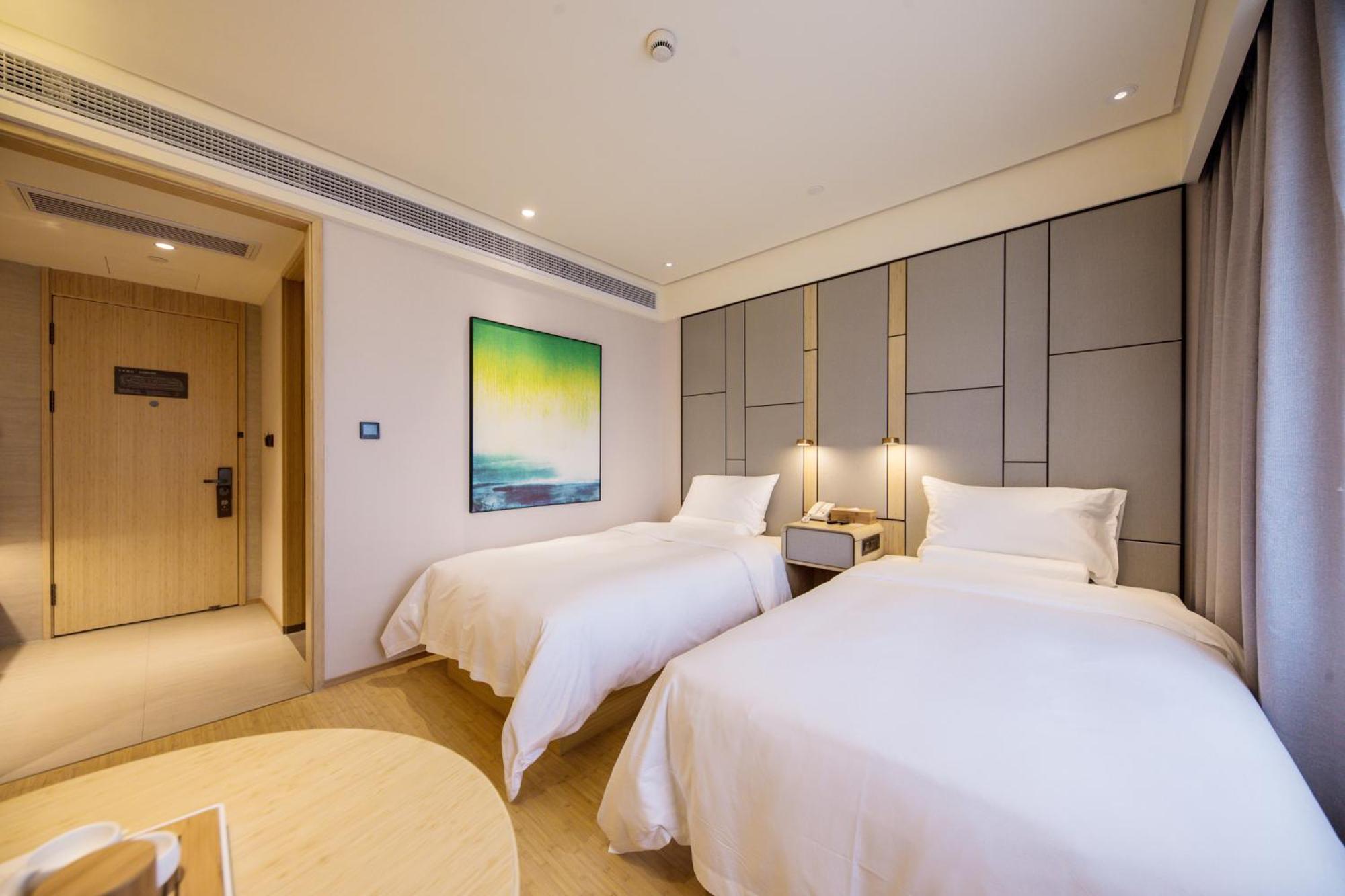 Ji Hotel Shanghai The Bund Jinling East Road Exteriör bild